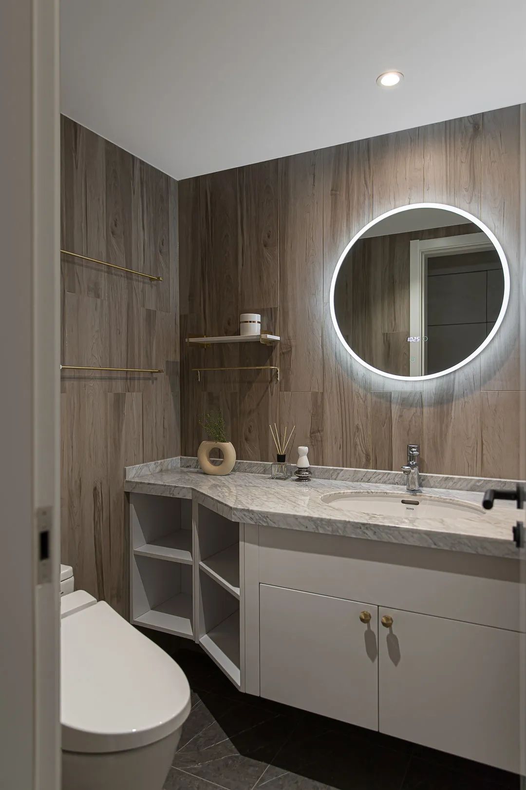 现代风格家装设计装修效果图-洗手间